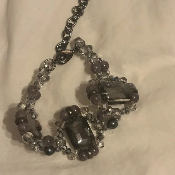 Vintage Chic Silver and Gray Gemstone Bracelet - Picture 11 of 16